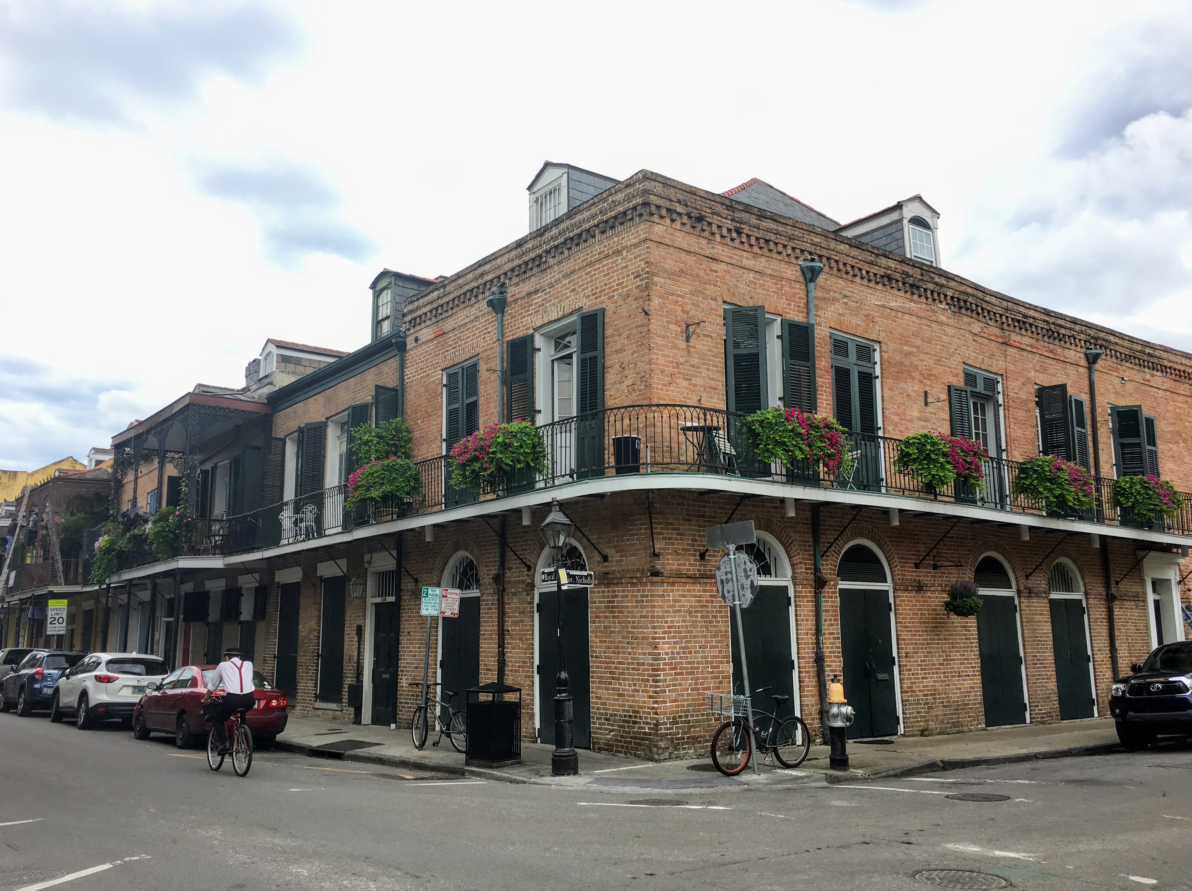Traveling Solo in the French Quarter in New Orleans