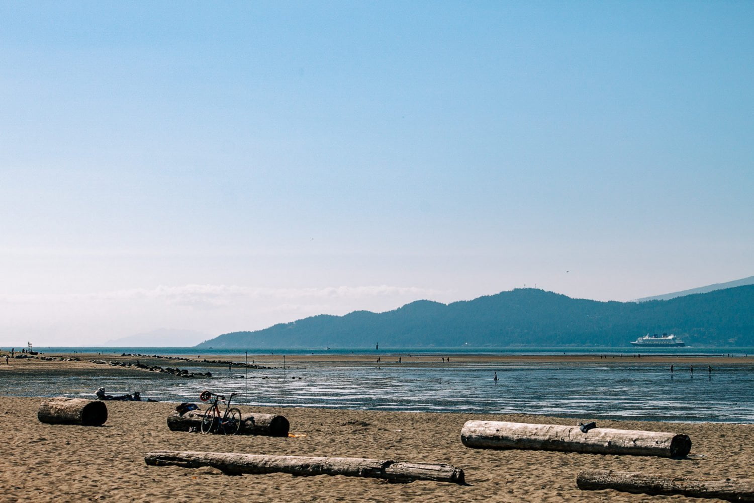 spanish banks tide out vancouver beaches